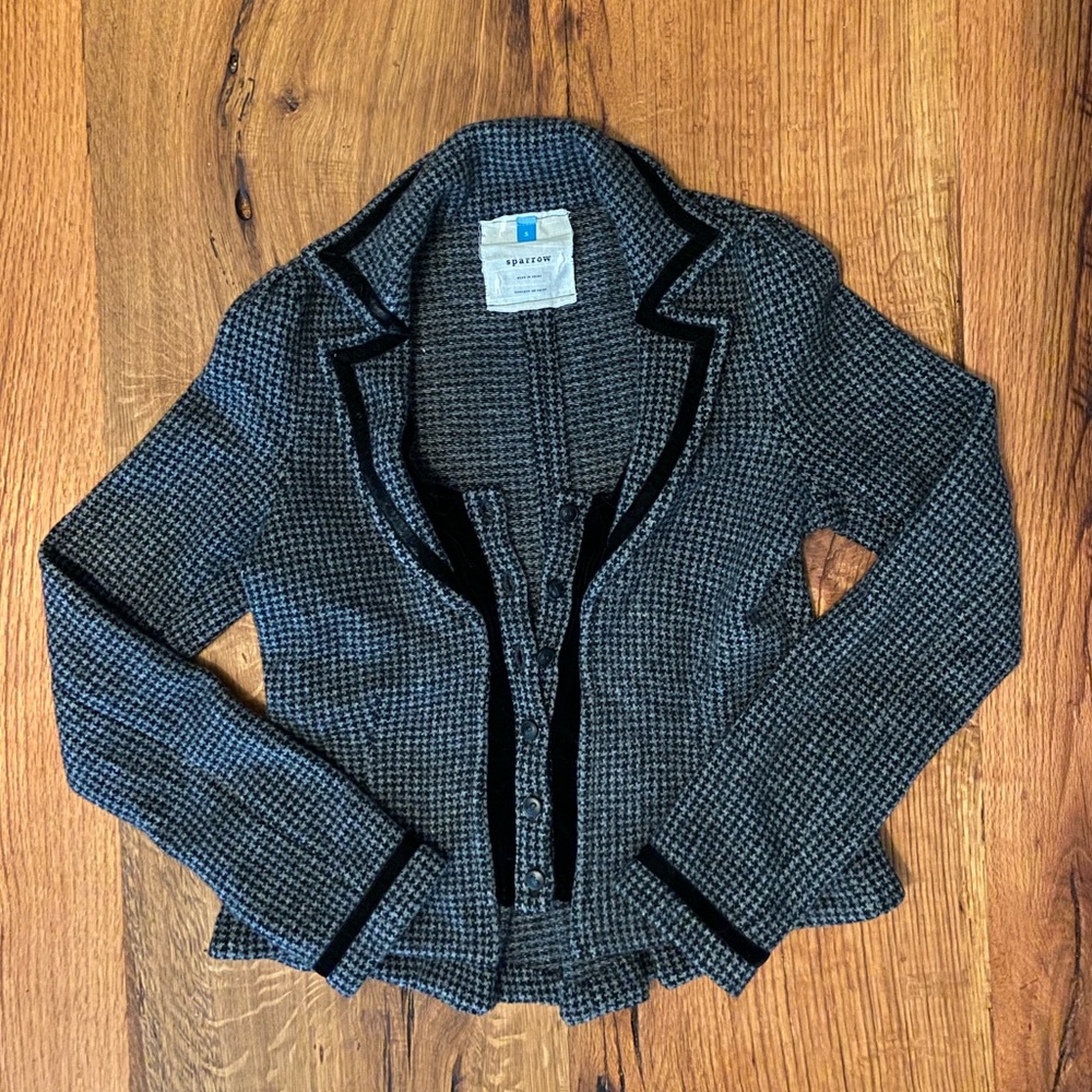 Anthropologie Sparrow Sweater, Faux Vest, Gray/Black Houndstooth Pattern, Sz Sml